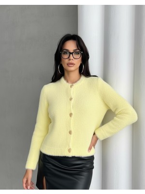 Kalp Düğmeli Hırka