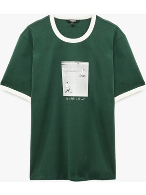 Koton Regular Fit Kısa Kollu Biyeli Bisiklet Yaka Pamuklu Baskılı Tişört