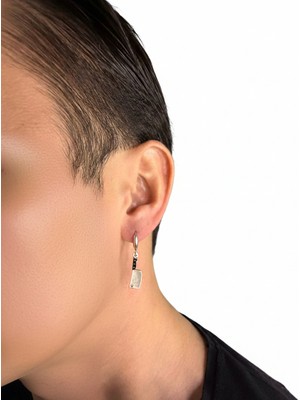 Winy Concept Balta Figürlü Modern Tasarım Erkek Çelik Küpe