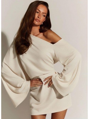 Afri Kadın Ekru Tek Omuz Düşük Kol Mini Elbise - Yarasa Kol Şık 2 Iplik Elbisesi