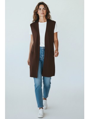 Ece Giyim Kadın Önü Düğmesiz Cepli Yanlardan Yırtmaçlı Yelek