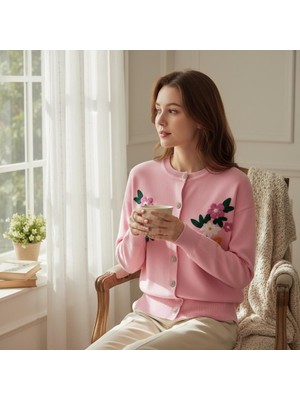 Eren Style Uzun Kollu Çiçekli Desenli Kaliteli Yünlü Hırka