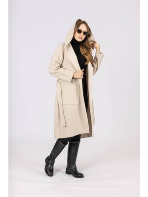 By Özlem Yazan Mila Teddy Cepli Kadın Hırka