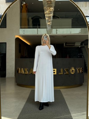 By Özlem Yazan Pamuk Penye Basic Uzun Kollu Bol Kesim Kadın Elbise