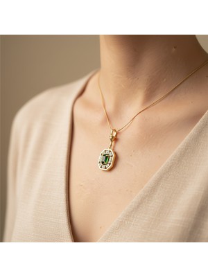 Emerra Classic Kolye