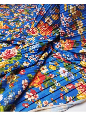 Kumaş Parça Mavi Üzeri Çiçek Desenli Pliseli Penye (En 140 cm x Boy 300 Cm)