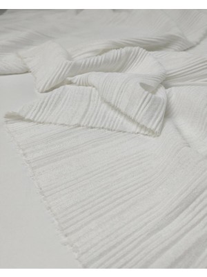 Kumaş Parça Beyaz Pliseli Jarse (En 145 cm x Boy 220 Cm)