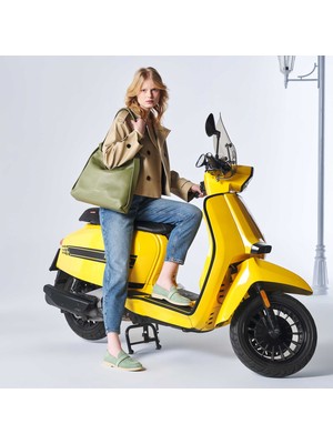 Tergan  Yeşil Hakiki Süet Deri Kadın Casual Ayakkabı - K25I1AY67908-S2R