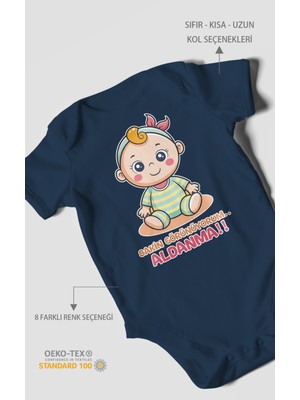 Morivo Kids Sakin Görünüyorum Aldanma! V2 Baskılı Bebek Zıbını – Çıtçıtlı Body | %100 Pamuk Kısa Kol