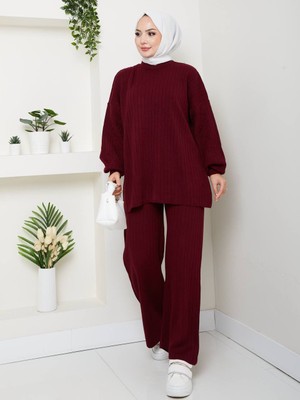 Moda Çizgi Desenli Pantolonlu Triko Takım