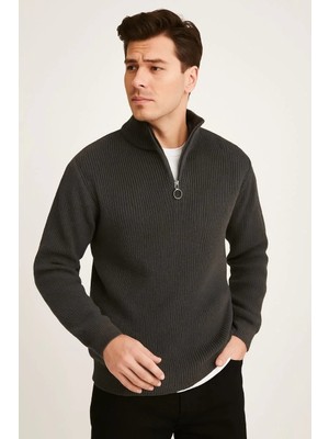Giyim Center Erkek Yarım Fermuarlı Triko Kazak - Selanik Örgü, Dik Yaka, Pamuklu Dokuma, Regular Fit Uzun Kollu Kışlık Model - Füme