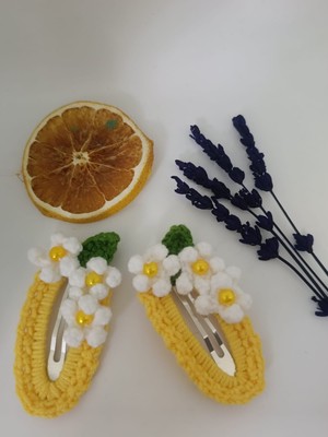 El Yapımı Minik Çiçekli Çıtçıtlı Örgü Toka