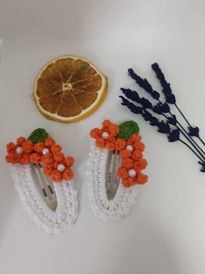 El Yapımı Minik Çiçekli Çıtçıtlı Örgü Toka