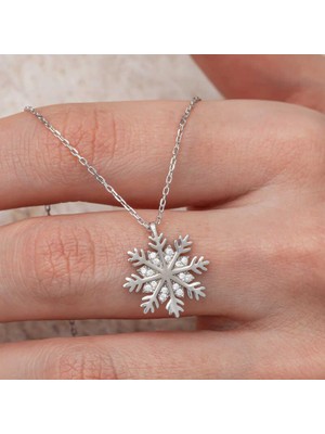 Inure Jewelry Gümüş Kar Tanesi Kadın Kolye