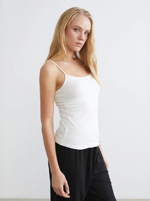 LC Waikiki Pembe U Yaka Askılı Kadın Atlet  (S6)