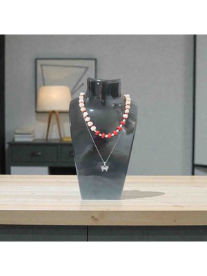 Shine Elagance Gümüş Rengi Çelik Zincir Ucunda Çelik Taşlı Kurdela Detaylı Kombini Kırmızı ve Kemik Rengi Cam Boncuk Aralar Gümüş Rengi Parlak Şık Kadın Kolye Sevgililer Günü Hediyesi