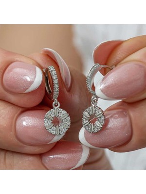 Inure Jewelry Gümüş Geometrik Desenli Kadın Küpe