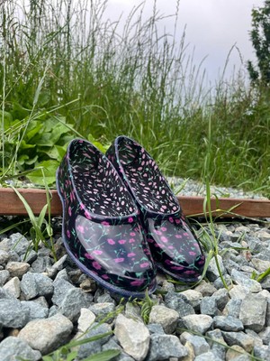 Kadın Desenli Renkli Hafif Kaymaz Taban Plastik Bahçe Ayakkabısı