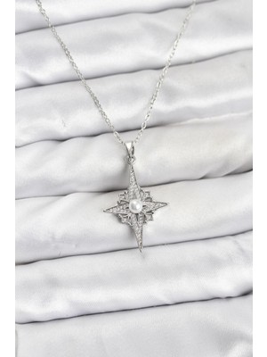 Freedom Store 316L Çelik Zincir Gümüş Renk Kutup Yıldızı Model Zirkon Taşlı Kadın Kolye