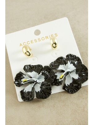 Nacario 4 Adet Çiçek Zr Model Küpe