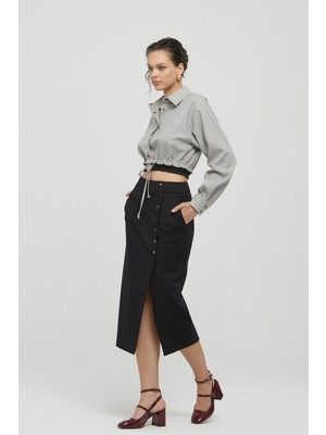 Kadın Yüksek Bel Düğme Kapamalı Yırtmaç Detaylı Midi Boy Siyah Etek NAAR91518-SİYAH