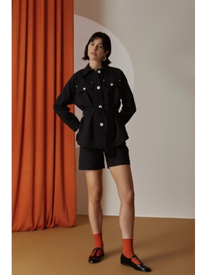 Kadın Yüksek Bel Kısa Boy Düğme Kapama Siyah Şort NAAR12400-SİYAH