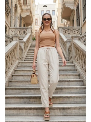 Lela Pamuk ve Keten Karışımlı Yüksek Bel Rahat Kesim Cepli Pantolon Bayan Pantolon 5865019
