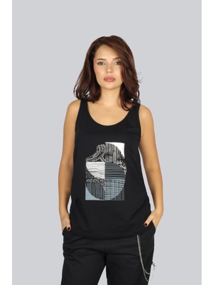 Ysatiss Kadın Normal Kalıp Yuvarlak Yakalı Kolsuz Taş Desenli Siyah Bluz 2525.5000132-SİYAH