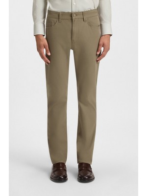 Boss Erkek Normal Bel Daralan Paça Düz Model Cep Detay Açık Kahve Pantolon 50543953-245