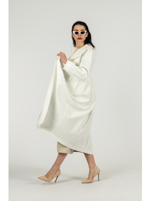 By Özlem Yazan Kaşe Kruvaze Yaka Düğmeli Uzun Kaban