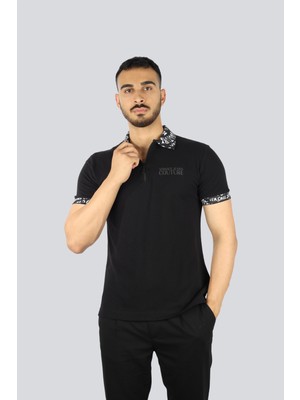 Versace Erkek Polo Yaka Kısa Kollu Fermuar Detaylı Siyah Polo Yaka T-Shirt 78GAGT02CJ01T-899