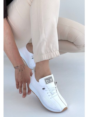 Roof Atelier Kadın Beyaz Elastik Bağcıklı Spor Ayakkabı - Fiert