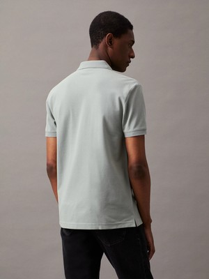 Calvin Klein Erkek Regular Fit Polo Yaka Göğüste Logo Pamuklu Kısa Kollu Gri Polo Yaka T-Shirt J30J325664-PFF