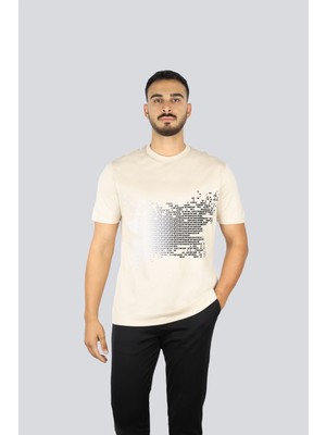 Emporio Armani Erkek Normal Kalıp Pamuklu Esnek Kumaş Logo Detaylı Kısa Kollu Bej T-Shirt EM002946 AF10761-U1156