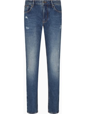 Emporio Armani Erkek Slim Fit Eskitme Desenli Esnek Pamuklu Dar Paça Denim Mavi Jeans EM000121 AF17795-MB002