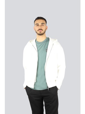 Emporio Armani Erkek Fermuarlı ve Kabartmalı Kartal Logolu Pamuklu Kapüşonlu Uzun Kollu Beyaz Eşofman Üstü EM001122 AF10013-U0003