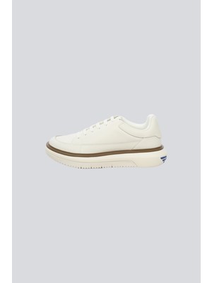 Emporio Armani Erkek Topuk Kısmı Logo Desenli Kalın Rahat Taban Bağcıklı Beyaz Sneaker EM003067 AF10848-U0003