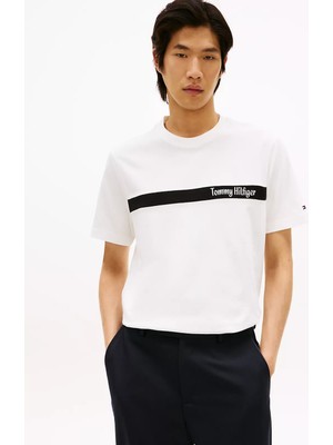 Tommy Hilfiger Erkek Regular Fit %100 Pamuklu Yuvarlak Yakalı Logo Işlemeli Kısa Kollu Beyaz T-Shirt MW0MW41765-YBL