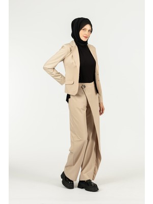 By Özlem Yazan Kendall Kruvaze Yaka Klasik Fit Kadın Ceket