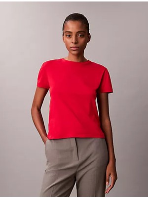 Calvin Klein Kadın Normal Kalıp Yuvarlak Yakalı Pamuklu Kısa Kollu Kırmızı T-Shirt LV044E205G-VMT