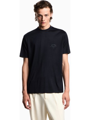 Emporio Armani Erkek Pamuklu Yuvarlak Yakalı Kısa Kollu Lacivert T-Shirt EM002939 AF18312-UB118