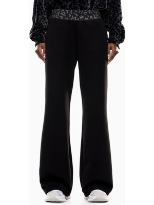 EA7 Kadın Leopar Desenli Elastik Bel Bandı Uzun Geniş Paça Siyah Pantolon 7W000667 AF18880-UC001