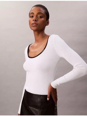 Calvin Klein Kadın Yuvarlak Yaka Slim Fit Uzun Kollu Beyaz Kazak LV044D360G-UB1