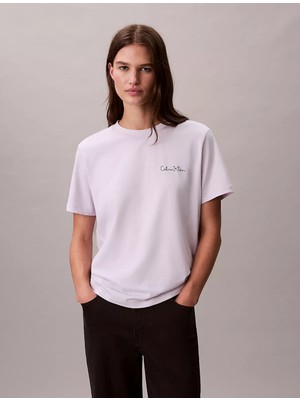 Calvin Klein Kadın Regular Fit Yuvarlak Yakalı %100 Pamuklu Kısa Kollu Mor T-Shirt LV047E809G-2IK