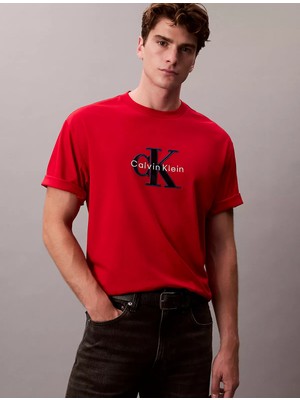 Calvin Klein Erkek Bisiklet Yaka Kısa Kol Ck Yazı Desen Pamuklu Kırmızı T-Shirt LV04RE815G-VMT