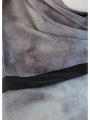 Sinem Picasso Hibrit Dijital Kristal Eşarp Siyah