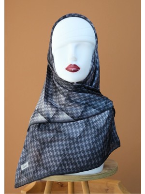 Sinem Picasso El Dikişli Hibrit Digital Kristal Eşarp Siyah