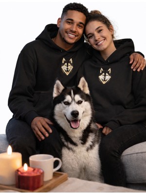 Muhtar Store Sevgililer Günü Özel Husky Figürlü Unisex Siyah Hoodie – Patili Aşk Temalı Kapüşonlu Sweatshirt