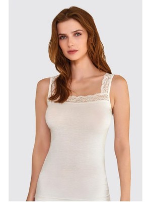 Kit Iç Giyim Berrak 2'li Dantel Yaka Detalı Kadın Atlet