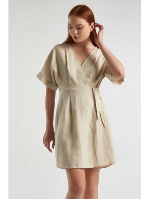 United Colors Of Benetton Bej Kadın / Kız BN_%100 Keten Kimono Kollu Beli Büzgülü Elbise Model Kodu: ( 4AGHDV03C152)
